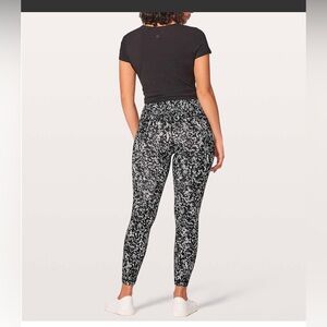 Lululemon Align Pant II *25"
Chirasu Black